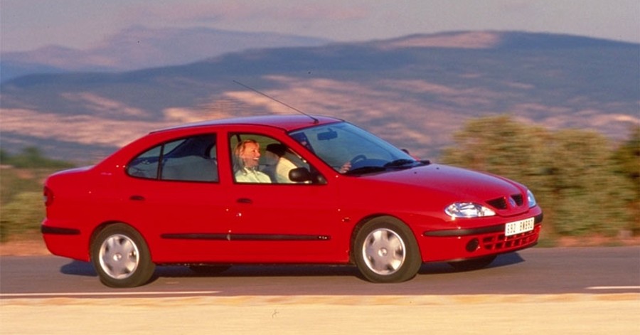 Renault Megane 1999 Sedan 1.8 16V 2000