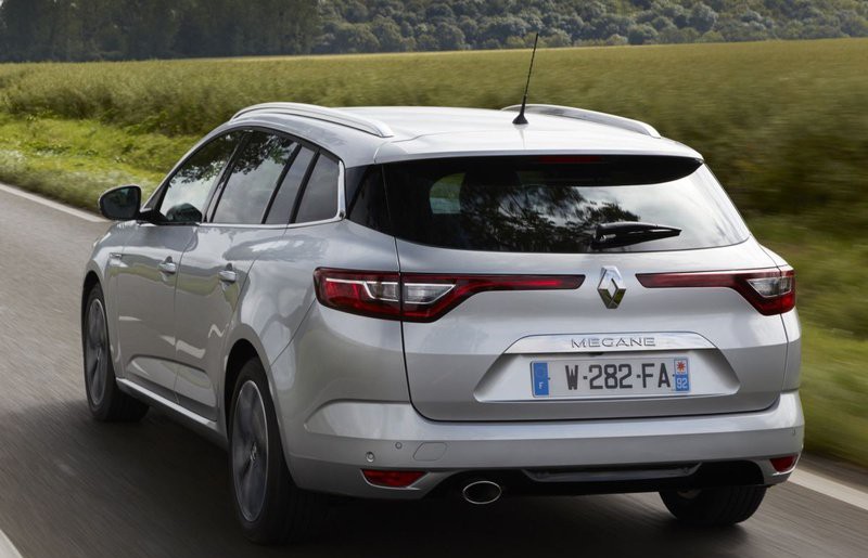 Renault 2016 Estate (2016 - 2020) reviews, technical data, prices