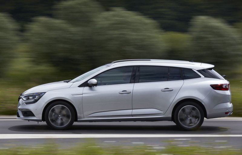 Renault 2016 Estate (2016 - 2020) reviews, technical data, prices