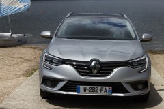 Renault Megane 2016 universāla foto attēls 9