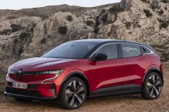 Renault Megane 2022 hečbeka foto attēls 1