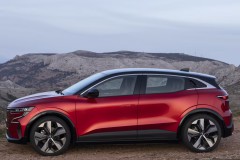 Renault Megane 2022 hečbeka foto attēls 4