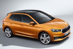 Skoda Fabia 2021 hečbeka foto attēls 3