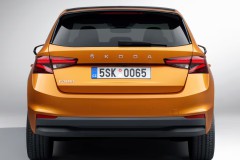 Skoda Fabia 2021 hečbeka foto attēls 7