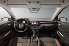 Skoda Fabia 2021 hečbeka foto attēls 8