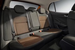 Skoda Fabia 2021 hečbeka foto attēls 10