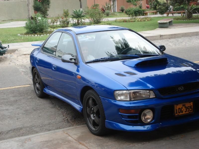 Subaru Impreza 1997 foto attēls