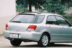 Subaru Impreza 2003 familiar foto 2