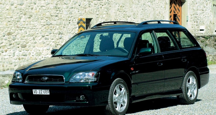Subaru Legacy 2001 foto attēls