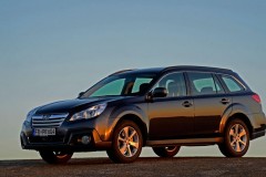 Subaru Outback 2013 foto attēls 13