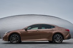 Toyota Camry 2023 foto attēls 4