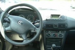 Toyota Corolla 2000 hatchback photo image 16