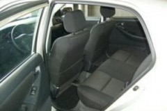 Toyota Corolla hatchback photo image 4