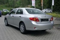 Toyota Corolla sedan photo image 15