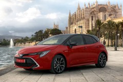 Toyota Corolla 2018 hatchback foto 1