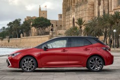 Toyota Corolla 2018 hatchback foto 3