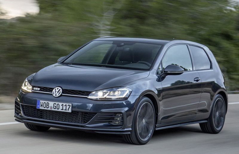 VOLKSWAGEN Golf VII GTD Variant Specs & Photos - 2015, 2016, 2017