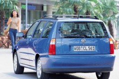 Volkswagen Polo estate car photo image 2