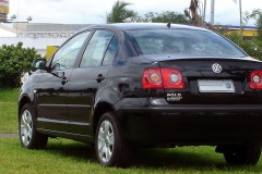 Volkswagen Polo sedan foto 7