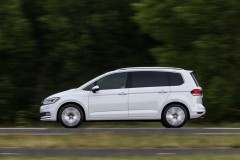 Volkswagen Touran 2015 foto attēls 8