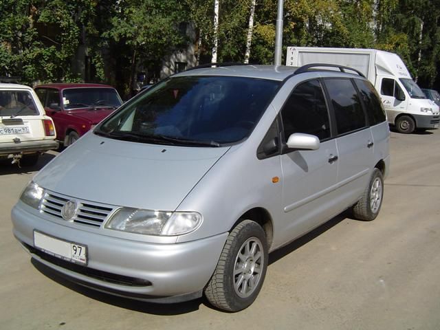 Volkswagen Sharan 1997 foto attēls