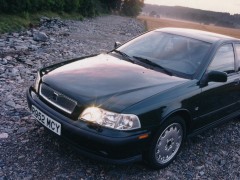 Volvo S40 1995 foto attēls 2