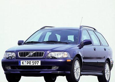 Volvo V40 2002 foto attēls