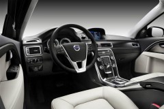Volvo V70 2011 Interior - panel de instrumentos, asiento del conductor