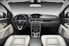 Volvo V70 2011 Salons - instrumentu panelis, vadītāja vieta