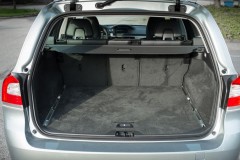 Volvo V70 2013 trunk (boot)