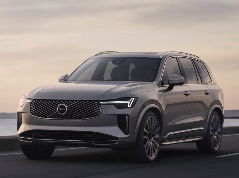 Volvo XC90 2024 foto attēls